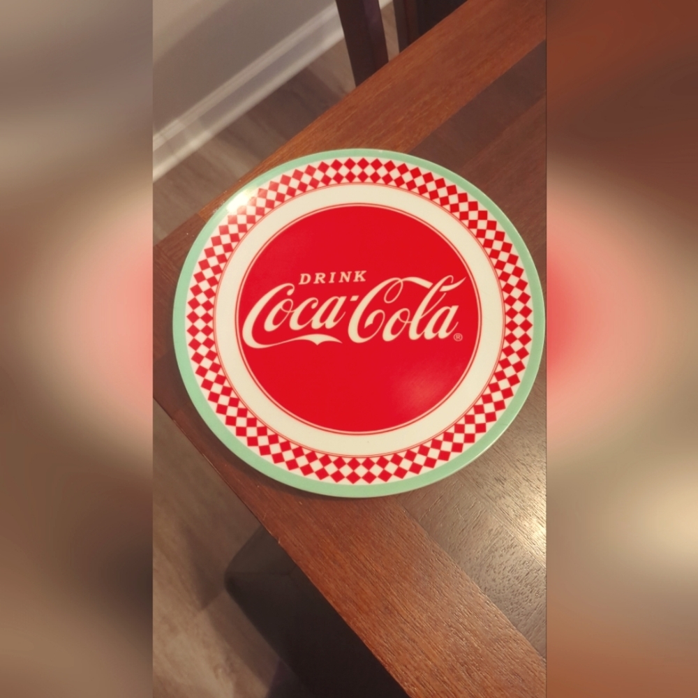 Coca-Cola Plates